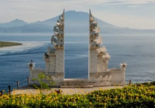 Lempuyang Temple (1)