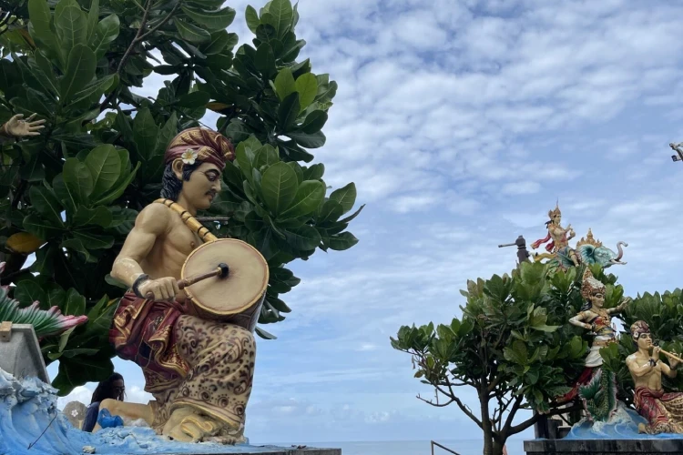 Book a Reliable Bali Driver Online