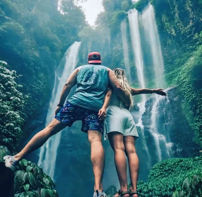 Sekumpul Waterfall Tour with Hanging Bar & Resto