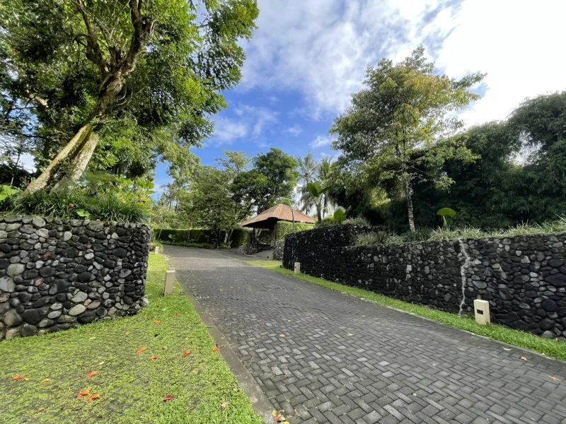 Transfer from Sidemen to Ubud with Stop