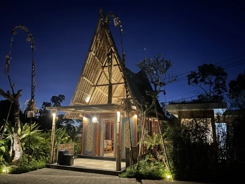 Canggu to Munduk Transfer Tour with Ulun Danu